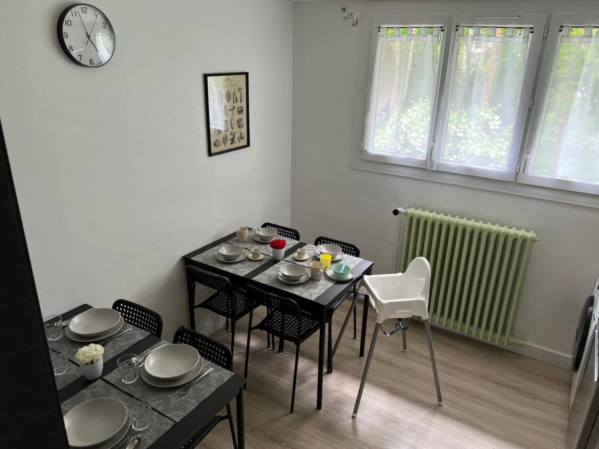 Logement Entier Proche Disneyland Montry Eksteriør bilde