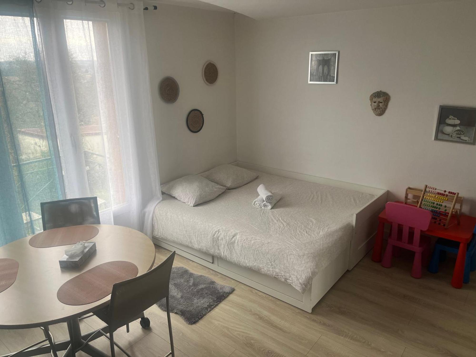 Logement Entier Proche Disneyland Montry Eksteriør bilde